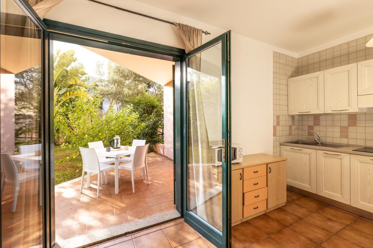 Apartment I Mirti Bianchi - Bilo 4 By Interhome Santa Teresa Gallura Exterior foto